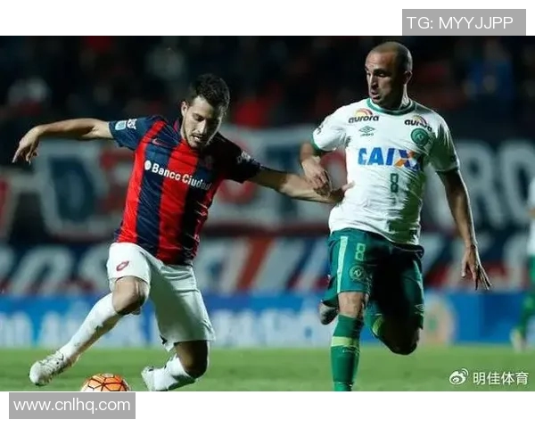 亚国民与曼塔的较量：一场关于荣耀与梦想的激烈对决