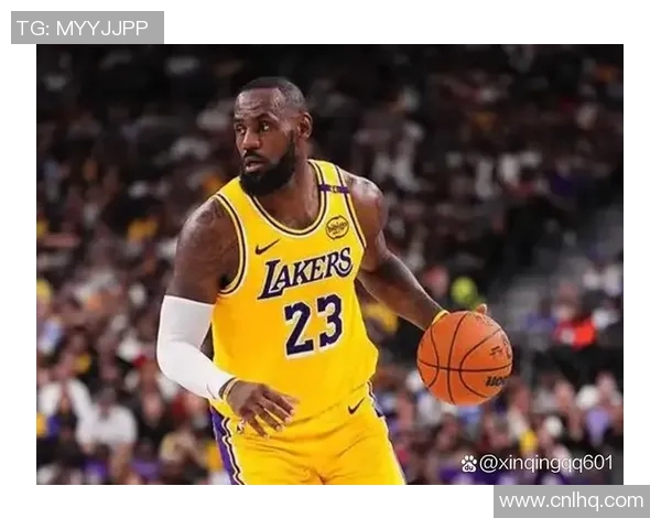 詹姆斯带领湖人大胜太阳，迎来三连胜：王者之风再现